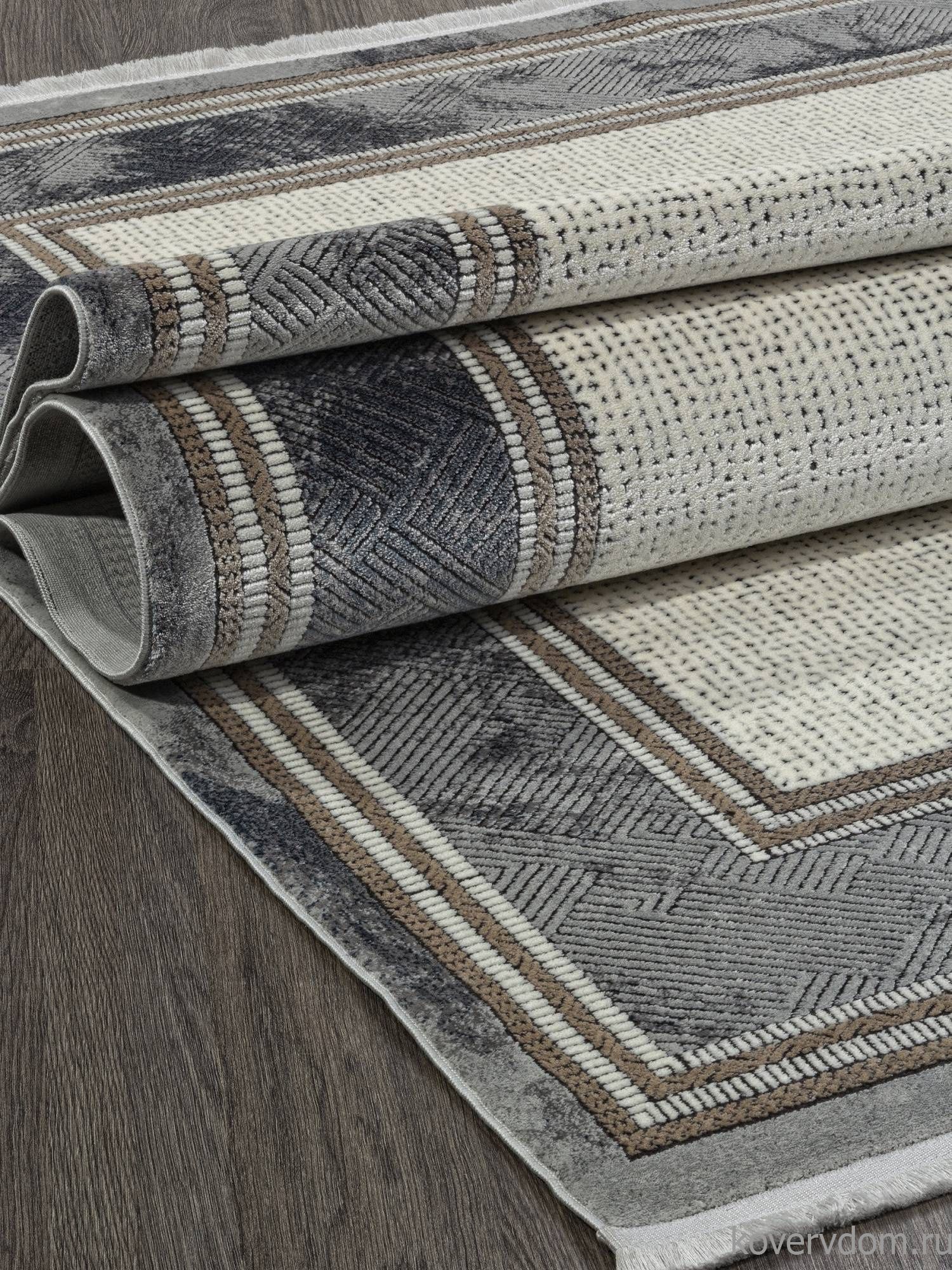 Ковер MARSEL 00070 CREAM / BLUE Ковер MARSEL 00070 CREAM / BLUE