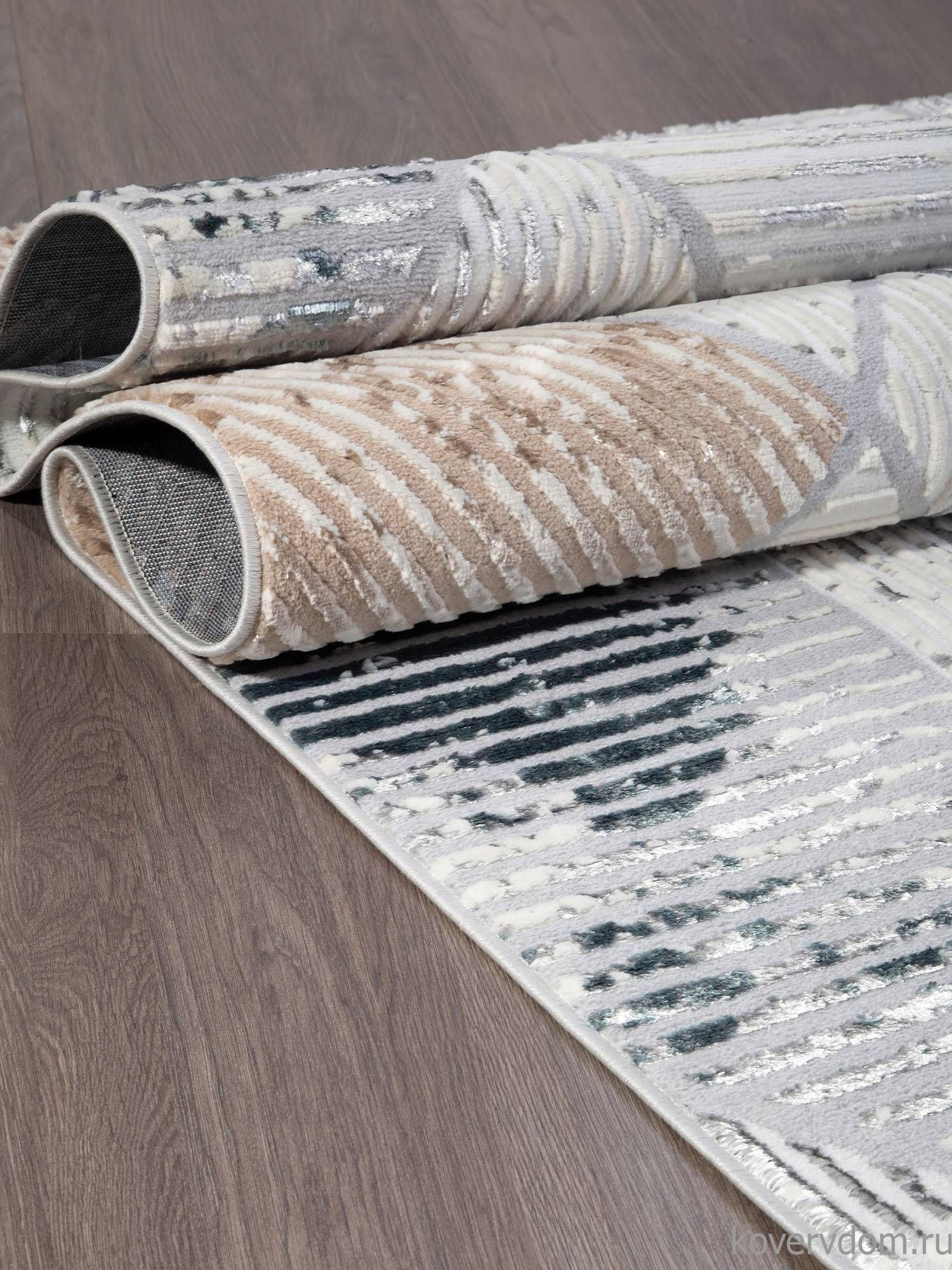 Ковер PERU C073A D.GREY SHIRINK / BLUE FDY Ковер PERU C073A D.GREY SHIRINK / BLUE FDY