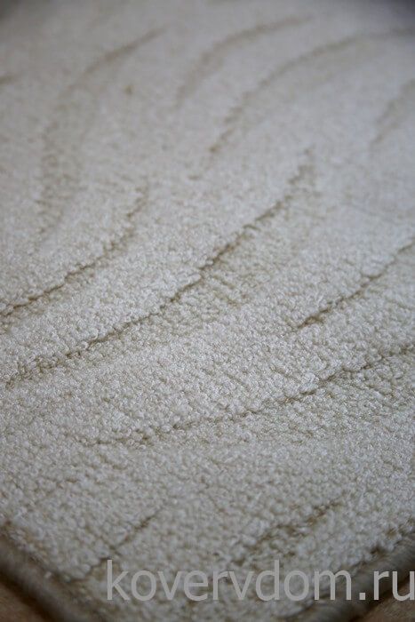 Однотонный ковер-палас ARIA 106 айвори